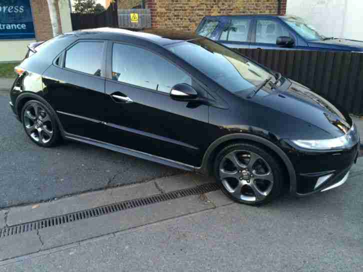 Civic 1.8i VTEC ( 18in Alloys ) Sport