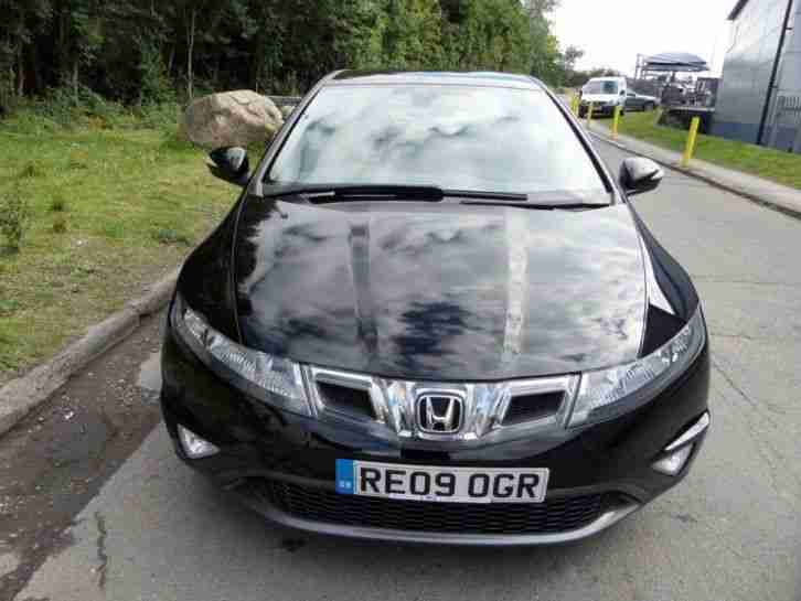 Honda Civic I-VTEC ES (TWIN SUNROOFS)