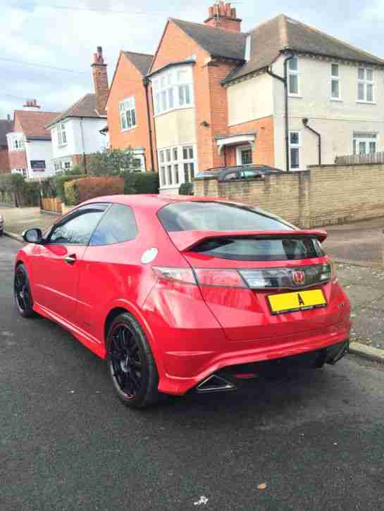 Honda Civic `Type R’ 2.0 i-VTEC GT FN2