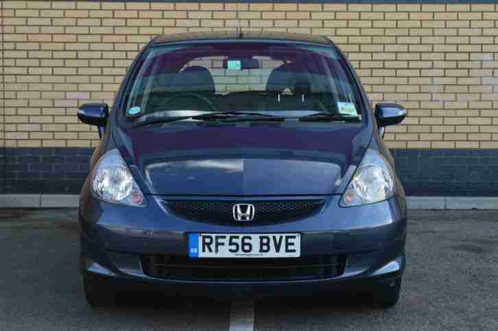 Honda Jazz 1.4i-DSI CVT-7 SE
