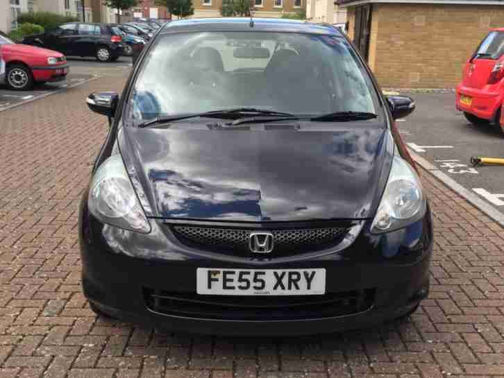 Honda Jazz 1.4i-DSI SE -- NEXT MOT 29/06/2017 DRIVES FINE