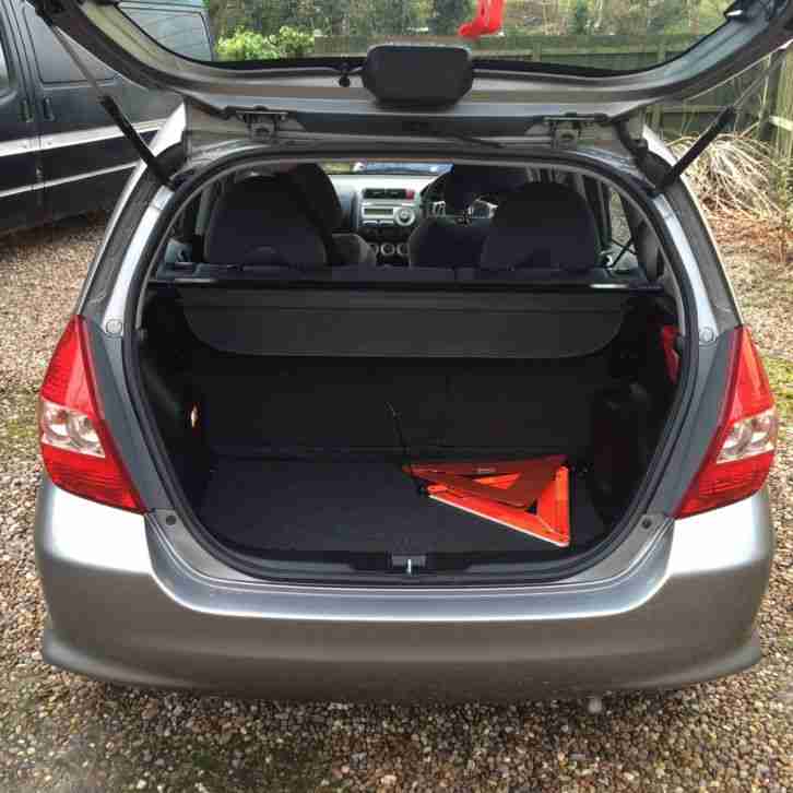 Honda Jazz SE CVT 1.4 Automatic