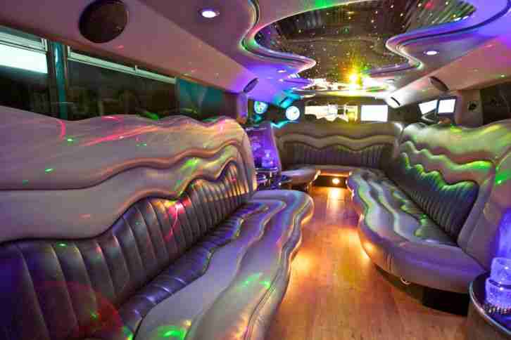 Hummer H2 Limousine/Limo