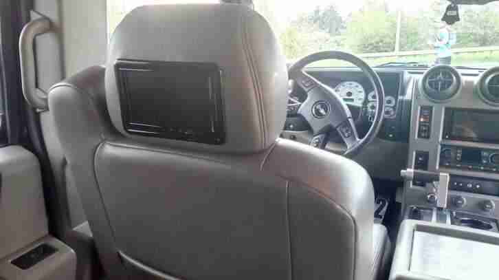 Hummer H2 black