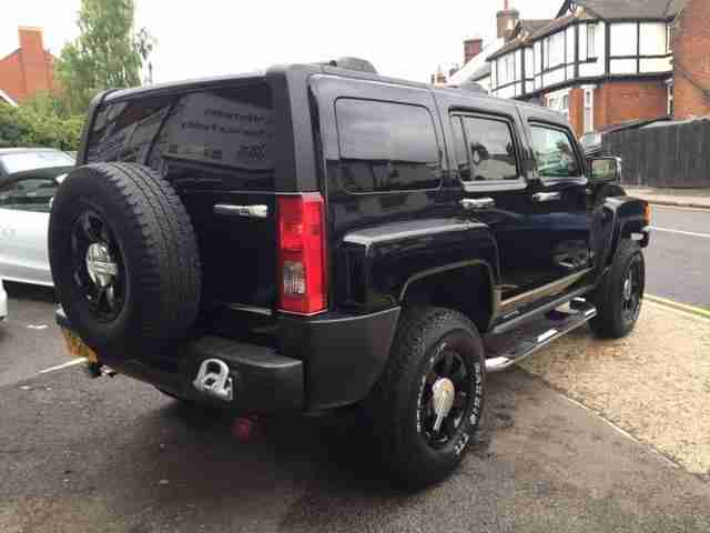 Hummer H3 3.5 Automatic 2006MY For Sale at Master Cars Hitchin