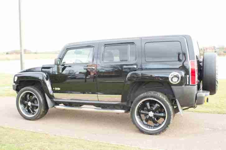 Hummer H3 3.7 Luxury 5dr 4WD -- 22" Alloys -- Mood lighting