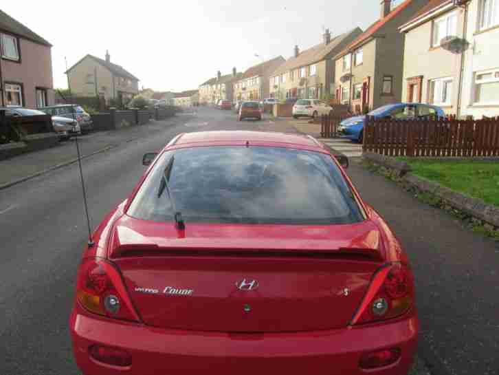 Hyundai Coupe 1.6 on private plates