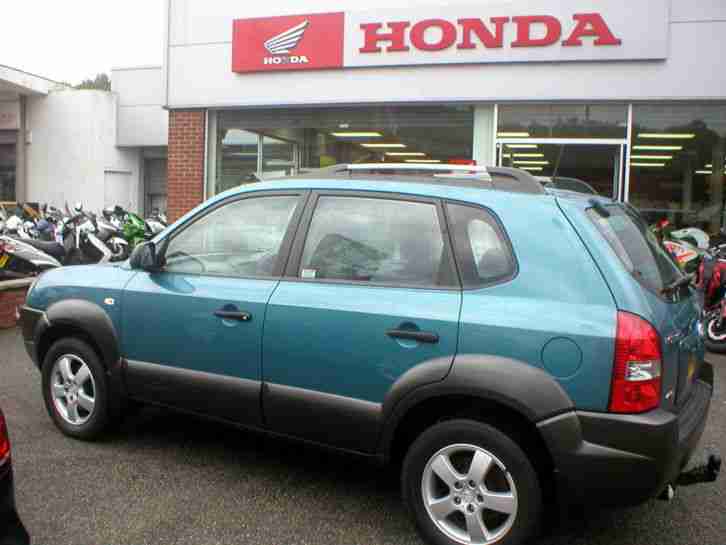 Hyundai Tucson 2.0CRTD GSI 4WD TURBO DIESEL