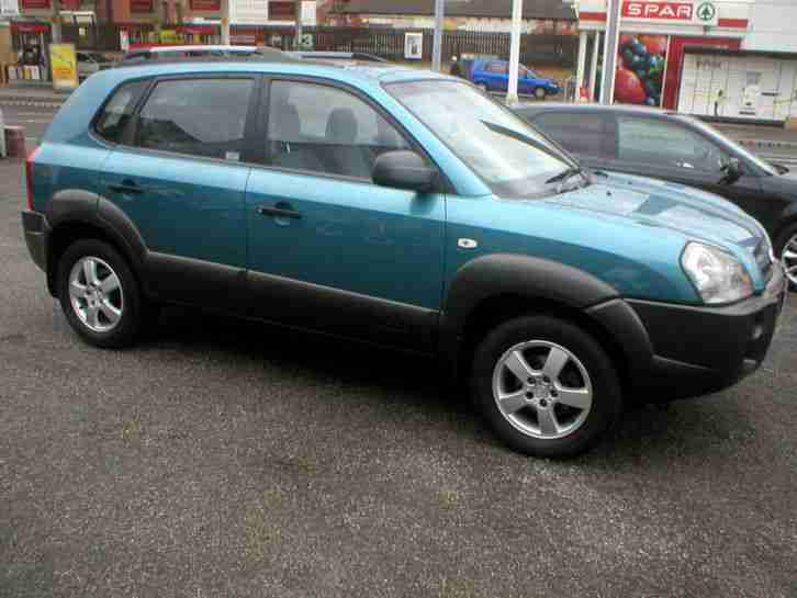 Hyundai Tucson 2.0CRTD GSI 4WD TURBO DIESEL