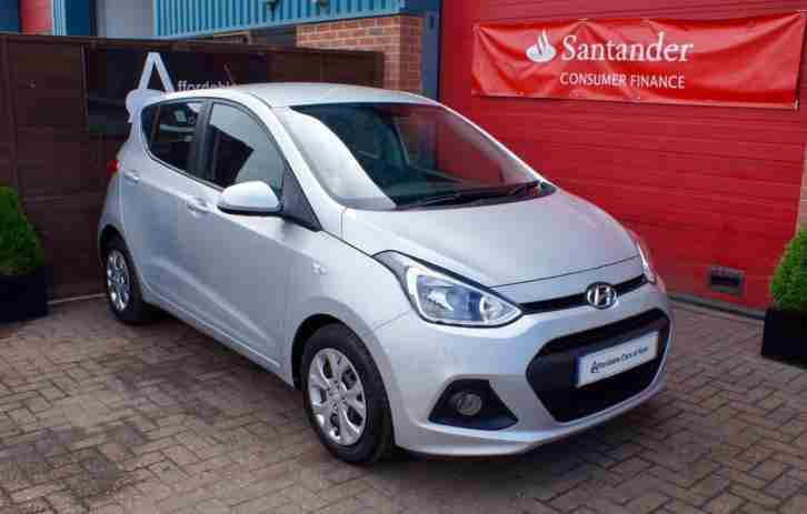 Hyundai i10 1.2 SE 5dr PETROL MANUAL 2015 15