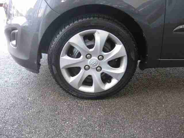 Hyundai i10 Classic 1.2 5dr LOW MILEAGE