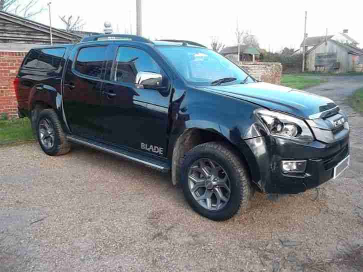 ISUZU D-MAX BLADE AUTO PICK UP 2015/15 REG REPAIRABLE DAMAGED SALVAGE DRIVES