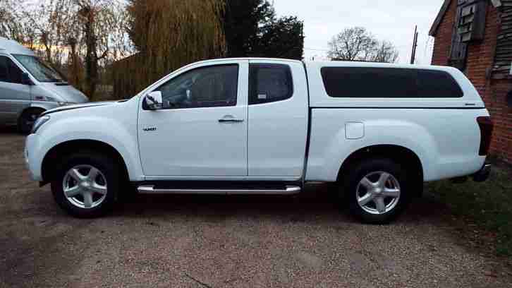 ISUZU D-MAX YUCON VISION EXTENDED CAB 2016 REG VERY MINOR DAMAGED SALVAGE DRIVES