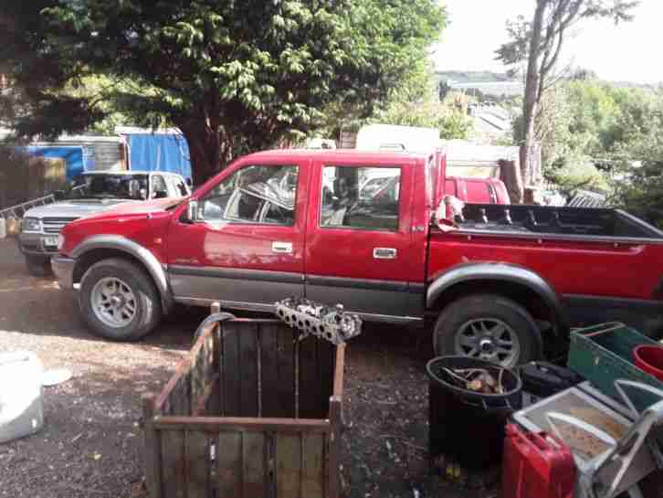 ISUZU MEGA PICKUP 3.1 4x4 spares or repair Brava pickup