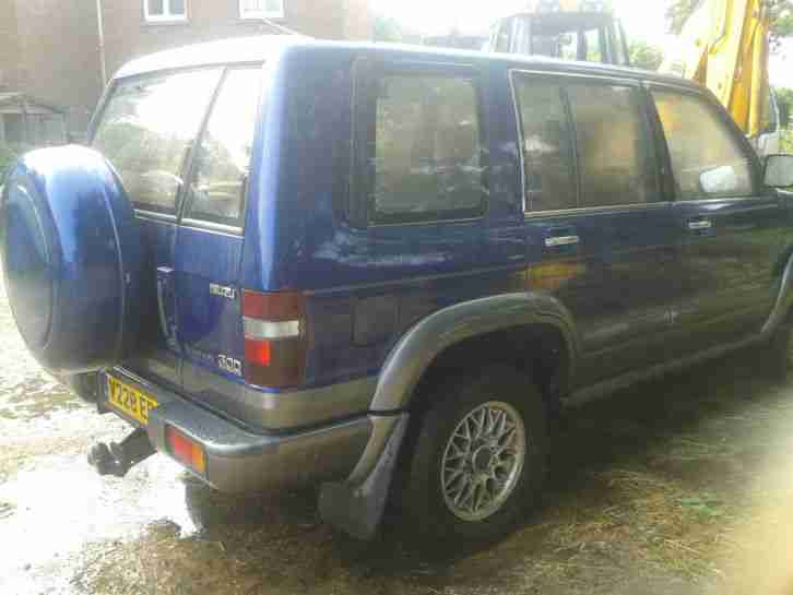 ISUZU TROOPER 3.0 CITATION SPARES / REPAIR 4X4 7 SEATER NOT L.ROVER DISCOVERY