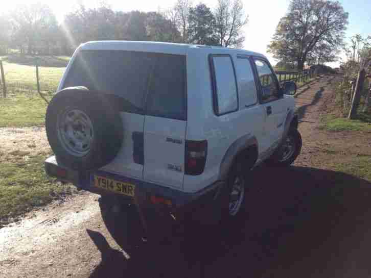 ISUZU TROOPER 3.0 TD Commercial - Low Mileage - Great Condition - MOTd!!!