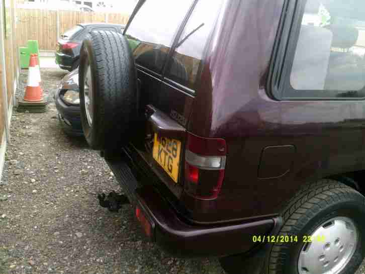 ISUZU TROOPER 3.1 DIESEL 5 DOOR WITH TOW BAR WITH MOT &pound;1200 WITHOUT &pound;1000
