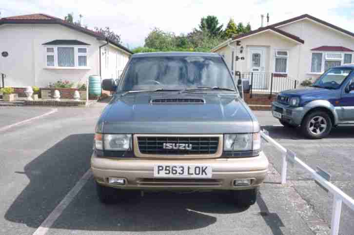 ISUZU TROOPER 3.2 V6 AUTO LWB CITATION P REG