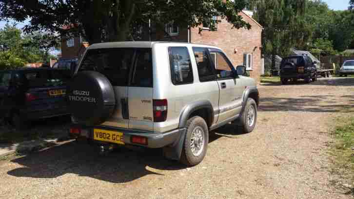 ISUZU TROOPER DUTY DT SWB ONE OWNER MOT TILL 26/6/2016