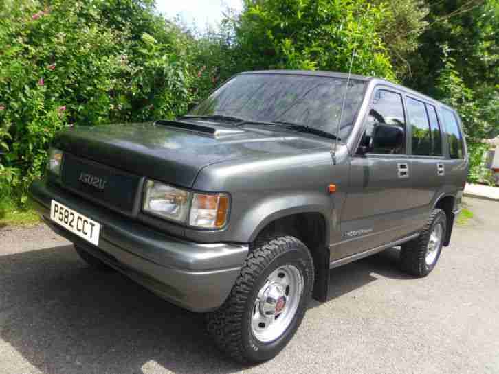 ISUZU TROOPER LWB 3.1 T/DIESEL 1 OWNER 98,000 MILES FULL SERVICE HISTORY
