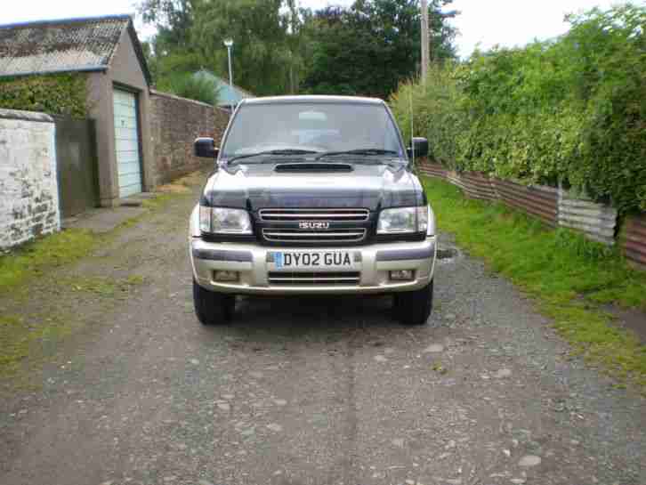 ISUZU TROOPER SWB 3.0 DT