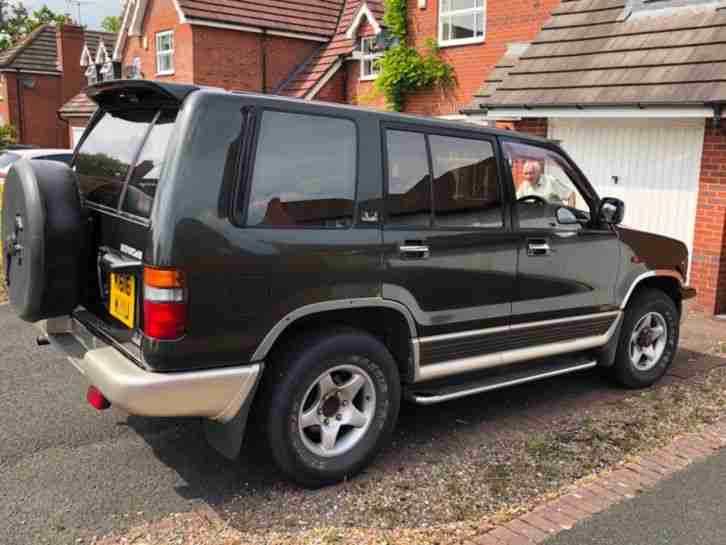 Isuzu Bighorn 1992 V6 3.2 Petrol Lotus Edition Auto 82,000 miles 12 mths MOT