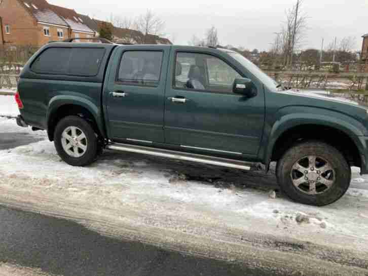 Isuzu Rodeo Denver 4x4 pick up truck (2007)