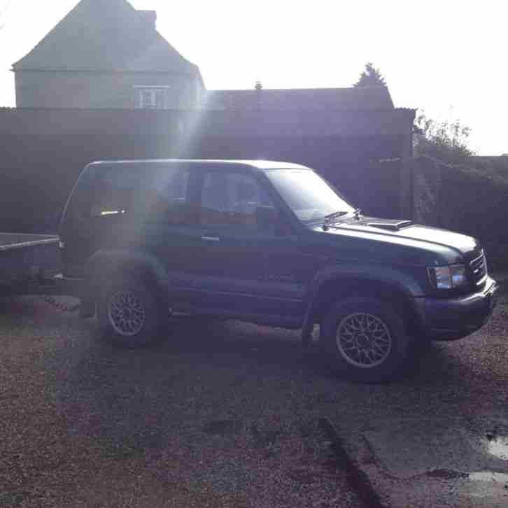 Isuzu Trooper 3.0D Citation SWB