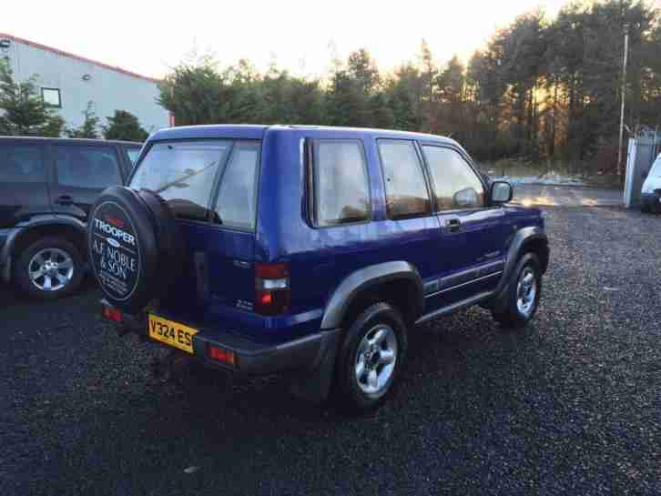 Isuzu Trooper 3.0TD Duty SWB 1999 year