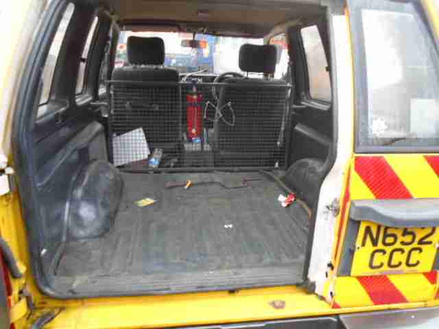 Isuzu Trooper 3.1 4 wheel drive SWB Ex fire service 12 months MOT 1996