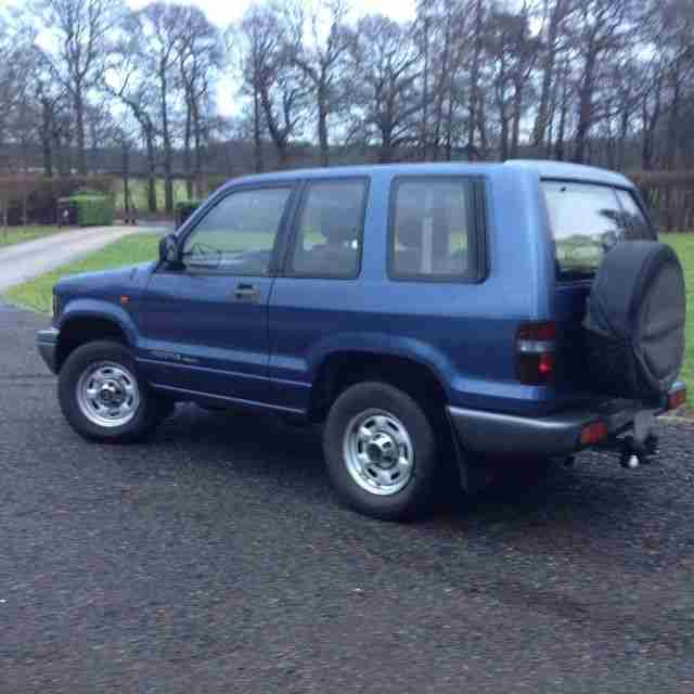 Isuzu Trooper 3.1 TD Duty swb 4x4