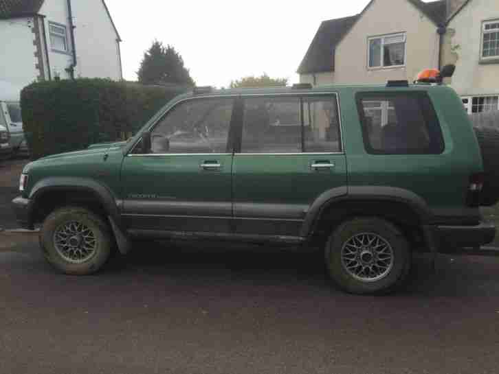 Isuzu Trooper