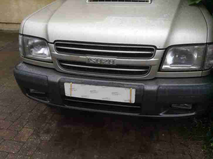 Isuzu Trooper 4x4 Comercial 2002 MOT JULY 2015 .One owner from new.