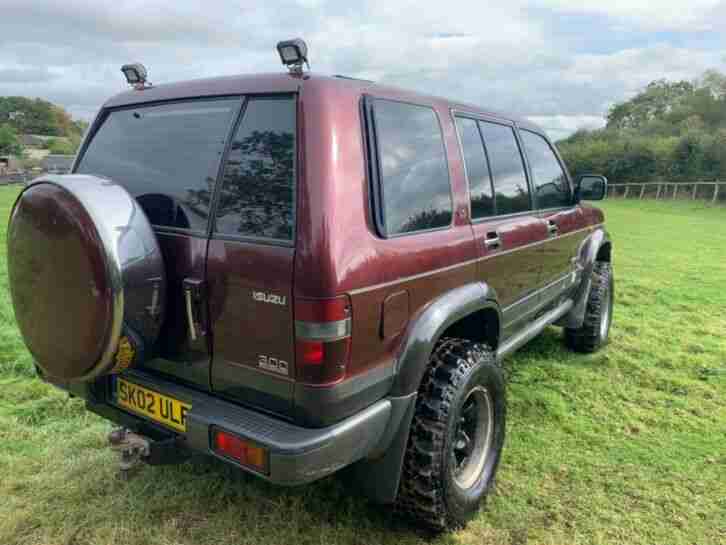 Isuzu Trooper 4x4 off road monster truck *Long Mot