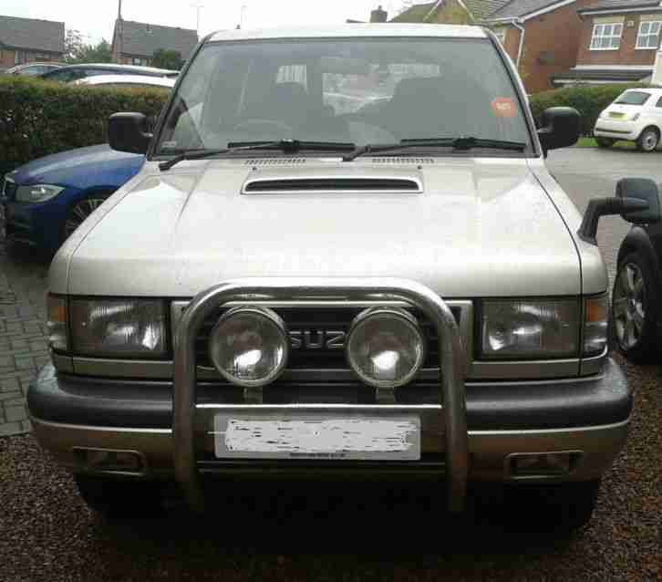 Isuzu Trooper/Big Horn 3.1 diesel LS