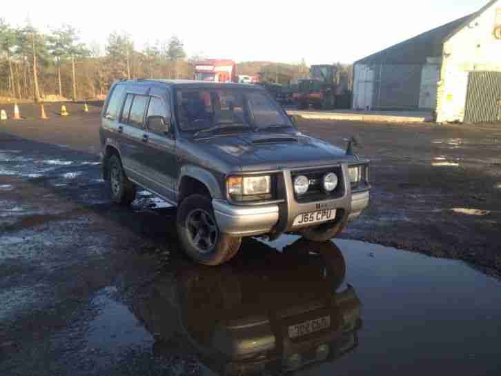 Isuzu Trooper Bighorn 3.1 Diesel Auto 7 seater NO MOT