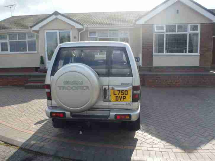 Isuzu Trooper Citation 3.1td in superb condition