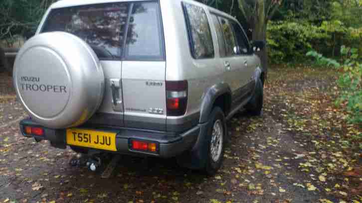 Isuzu Trooper Citation 3ltr TD Diesel Manuel 7 SEATER 1 F/Owner.Service history