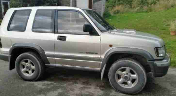 Isuzu Trooper DUTY 3.0 TURBO DOHC SWB