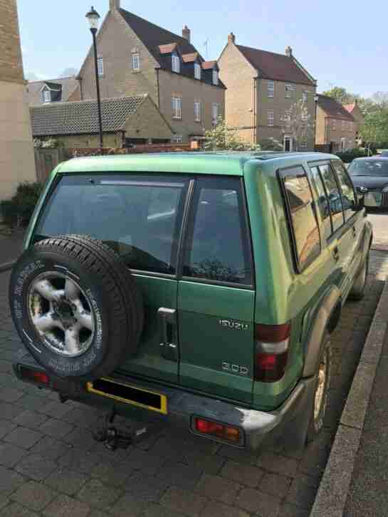 Isuzu Trooper LWB 1998. Fully rebuilt engine by Isuzu-PRICE REDUCED!!!