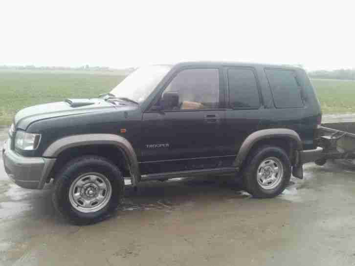 Isuzu Trooper SWB Commercial fitted with 2.8 Isuzu engine