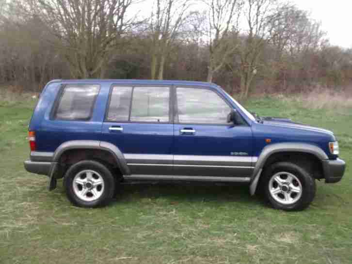Isuzu trooper