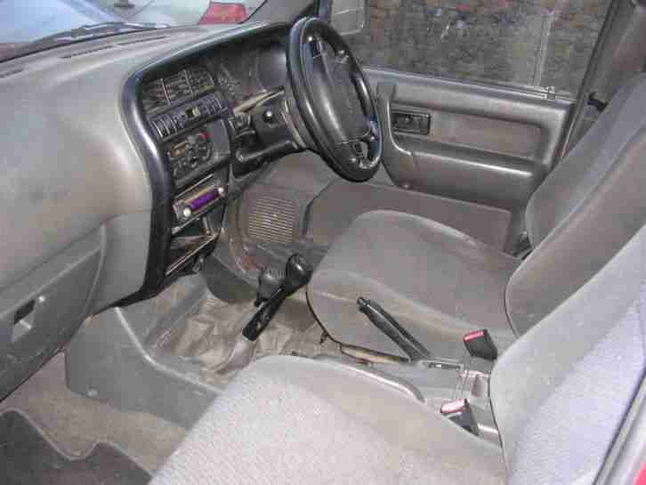 Isuzu trooper 3.1 td swb van - spares or repair - barn find - no reserve auction