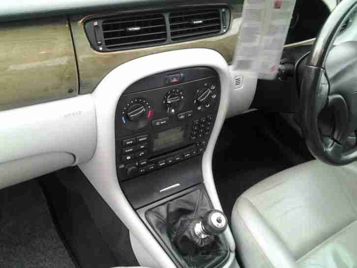 JAGUAR X TYPE 2.1 SPORT 2002 REG