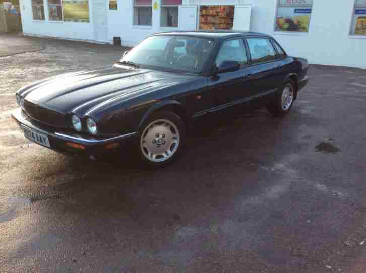 JAGUAR XJ SPORT MOT LOW MILAGE IMACULLATE CAR