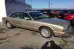 XJ XJ8 3.2 V8, Gold, Auto, Petrol,