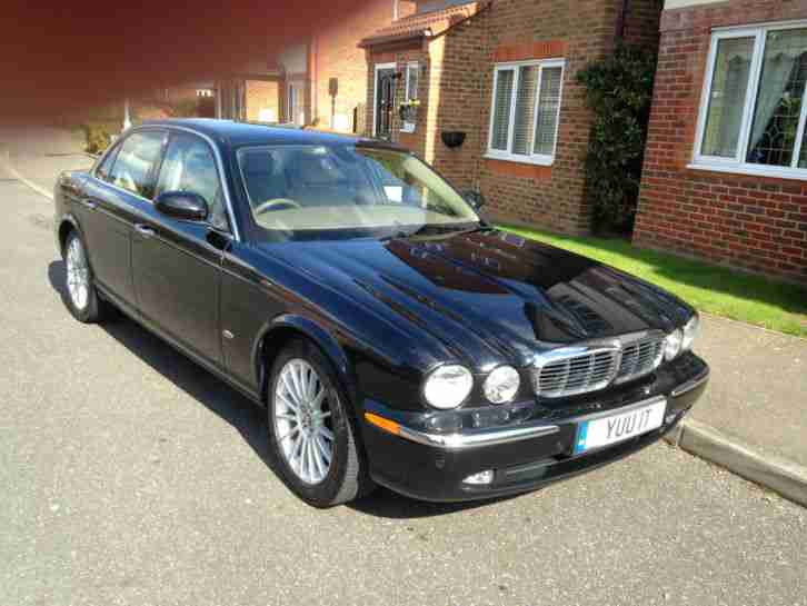 XJ6 3 LTR AUTO EXECUTIVE 06 REG