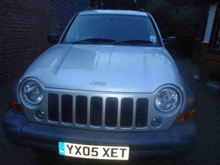 JEEP CHEROKEE CR DIESEL SPORT AUTOMATIC 2776CC YX05XET