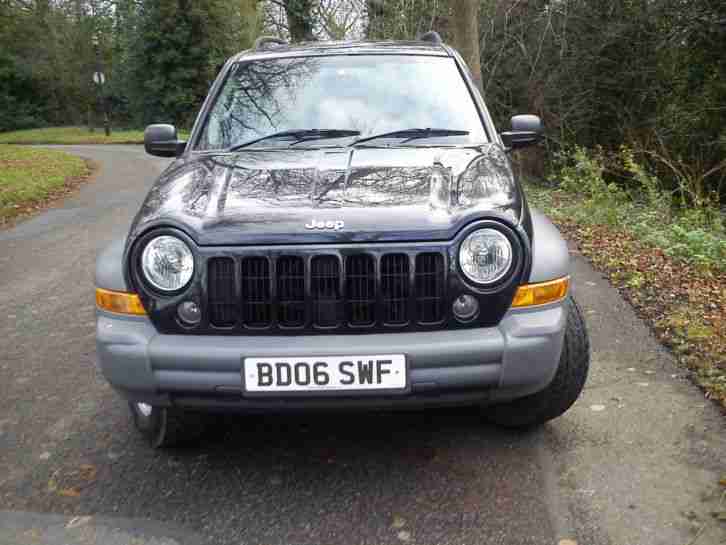 JEEP CHEROKEE CRD SPORT 2.8 AUTO GLOSS BLACK 2006 FSH READY FOR WINTER!!!!!