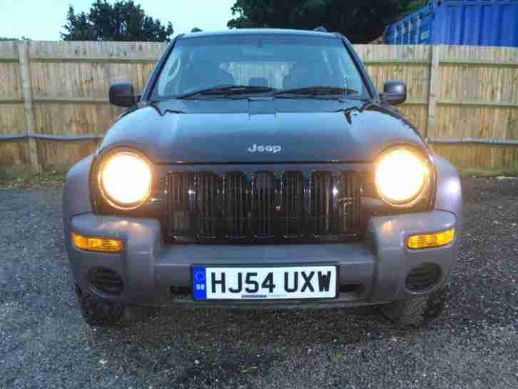 JEEP CHEROKEE Sport 2004 Diesel Automatic in Black